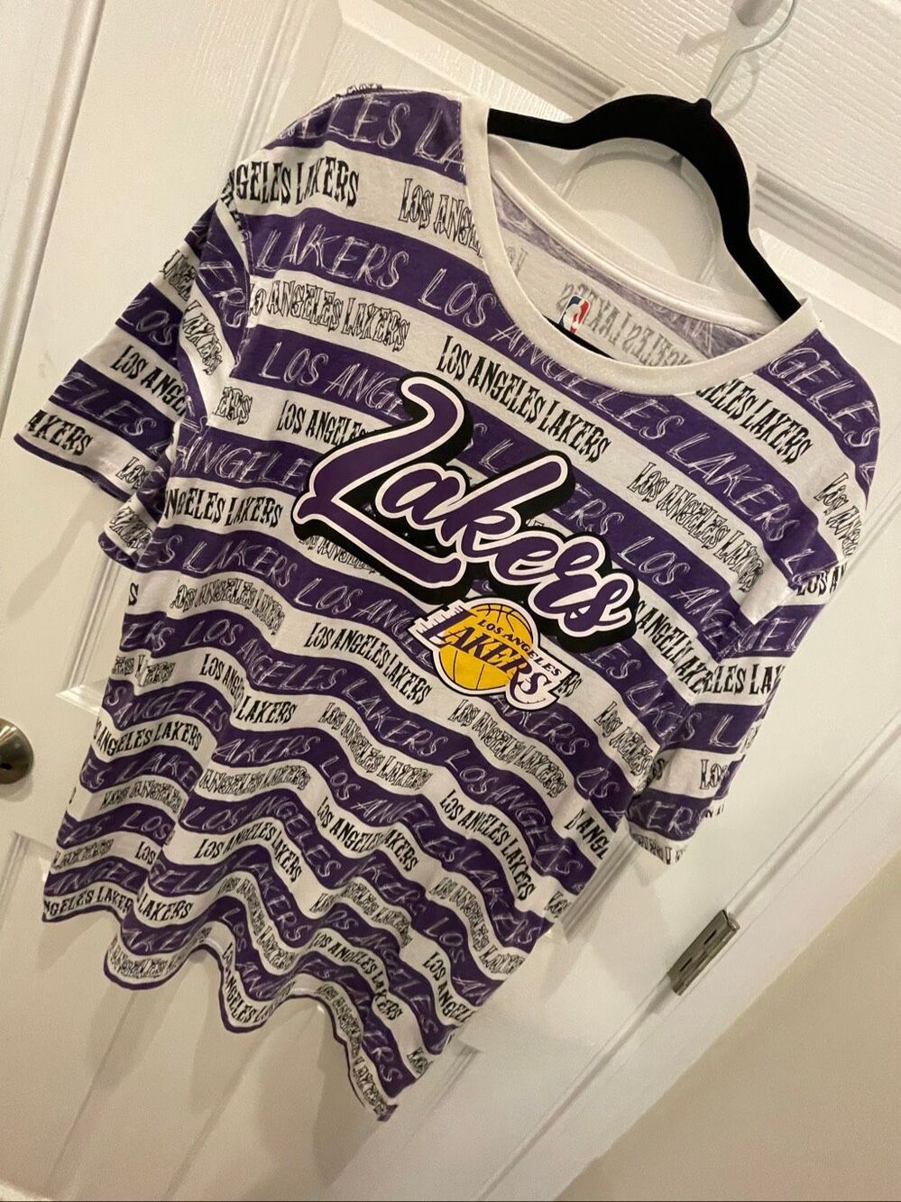 Los Angeles Lakers NBA All Over Print T-Shirt XL Purple White Graphic Basketball